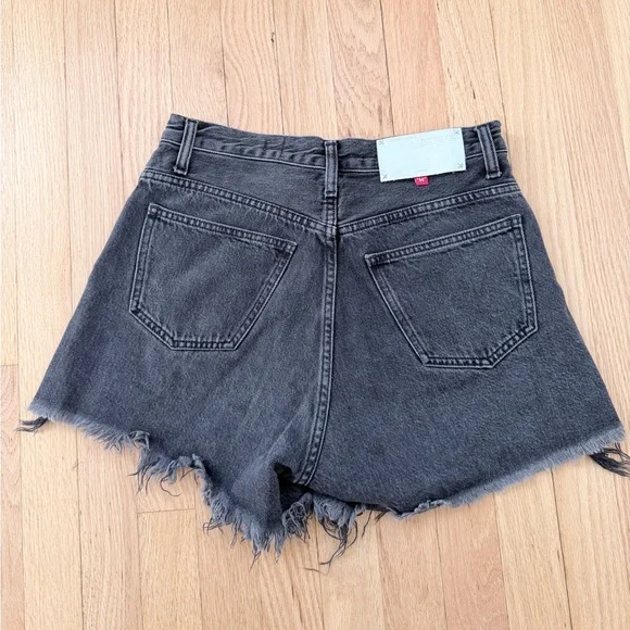 OFF-WHITE‎ C/O VIRGIL ABLOH Black Denim Jean high rise Shorts Size 26 cut off